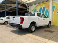 Nissan NP300 Doble Cabina 2020 4p SE L4/2.5 Man A/A Paq. Seg. 2020 Nissan NP300 Doble Cabina Venta Exteriores 5