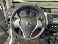 Nissan NP300 Doble Cabina 2020 4p SE L4/2.5 Man A/A Paq. Seg. 2020 Nissan NP300 Doble Cabina Venta Interiores 1
