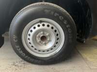 Nissan NP300 Doble Cabina 2020 4p SE L4/2.5 Man A/A Paq. Seg. 2020 Nissan NP300 Doble Cabina Venta Llantas 10