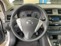 Nissan Sentra 2019 4p Sense L4/1.8 CVT 2019 Nissan Sentra Venta Interiores 1