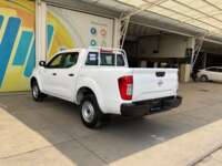 Nissan NP300 Frontier 2021 4p SE L4/2.5 Man 2021 Nissan NP300 Frontier Venta Exteriores 7