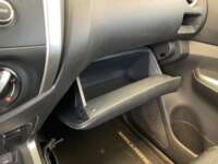 Nissan NP300 Frontier 2021 4p SE L4/2.5 Man 2021 Nissan NP300 Frontier Venta Interiores 16