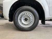 Nissan NP300 Frontier 2021 4p SE L4/2.5 Man 2021 Nissan NP300 Frontier Venta Llantas 1