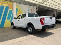 Nissan NP300 Doble Cabina 2020 4p SE L4/2.5 Man A/A Paq. Seg. 2020 Nissan NP300 Doble Cabina Venta Exteriores 7