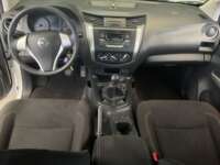 Nissan NP300 Doble Cabina 2020 4p SE L4/2.5 Man A/A Paq. Seg. 2020 Nissan NP300 Doble Cabina Venta Interiores 4