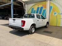 Nissan NP300 Doble Cabina 2019 4p SE L4/2.5 Man A/A Paq. Seg. 2019 Nissan NP300 Doble Cabina Venta Exteriores 5
