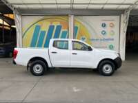 Nissan NP300 Doble Cabina 2019 4p SE L4/2.5 Man A/A Paq. Seg. 2019 Nissan NP300 Doble Cabina Venta Exteriores 4