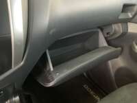 Nissan NP300 Doble Cabina 2019 4p SE L4/2.5 Man A/A Paq. Seg. 2019 Nissan NP300 Doble Cabina Venta Interiores 12