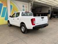 Nissan NP300 Doble Cabina 2019 4p SE L4/2.5 Man A/A Paq. Seg. 2019 Nissan NP300 Doble Cabina Venta Exteriores 7