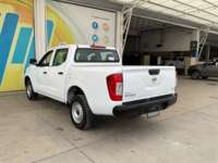 Nissan NP300 Doble Cabina 2019 4p SE L4/2.5 Man A/A Paq. Seg. 2019 Nissan NP300 Doble Cabina Venta Exteriores 7