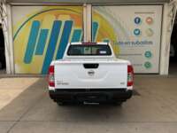 Nissan NP300 Doble Cabina 2019 4p SE L4/2.5 Man A/A Paq. Seg. 2019 Nissan NP300 Doble Cabina Venta Exteriores 6