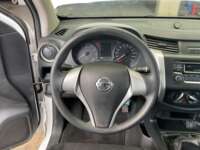 Nissan NP300 Doble Cabina 2019 4p SE L4/2.5 Man A/A Paq. Seg. 2019 Nissan NP300 Doble Cabina Venta Interiores 1