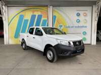 Nissan NP300 Doble Cabina 2019 4p SE L4/2.5 Man A/A Paq. Seg. 2019 Nissan NP300 Doble Cabina Venta Exteriores 3