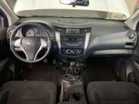 Nissan NP300 Doble Cabina 2019 4p SE L4/2.5 Man A/A Paq. Seg. 2019 Nissan NP300 Doble Cabina Venta Interiores 4