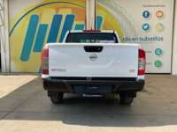 Nissan NP300 Doble Cabina 2019 4p SE L4/2.5 Man A/A Paq. Seg. 2019 Nissan NP300 Doble Cabina Venta Exteriores 6