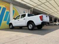 Nissan NP300 Doble Cabina 2019 4p SE L4/2.5 Man A/A Paq. Seg. 2019 Nissan NP300 Doble Cabina Venta Exteriores 7