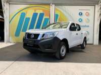 Nissan NP300 Doble Cabina 2019 4p SE L4/2.5 Man A/A Paq. Seg. 2019 Nissan NP300 Doble Cabina Venta Exteriores 1