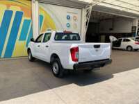 Nissan NP300 Doble Cabina 2019 4p SE L4/2.5 Man A/A Paq. Seg. 2019 Nissan NP300 Doble Cabina Venta Exteriores 7
