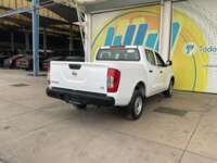 Nissan NP300 Doble Cabina 2019 4p SE L4/2.5 Man A/A Paq. Seg. 2019 Nissan NP300 Doble Cabina Venta Exteriores 5
