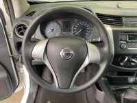 Nissan NP300 Doble Cabina 2019 4p SE L4/2.5 Man A/A Paq. Seg. 2019 Nissan NP300 Doble Cabina Venta Interiores 1