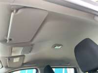 Nissan NP300 Doble Cabina 2019 4p SE L4/2.5 Man A/A Paq. Seg. 2019 Nissan NP300 Doble Cabina Venta Interiores 17