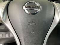 Nissan NP300 Doble Cabina 2019 4p SE L4/2.5 Man A/A Paq. Seg. 2019 Nissan NP300 Doble Cabina Venta Interiores 10