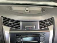 Nissan NP300 Doble Cabina 2019 4p SE L4/2.5 Man A/A Paq. Seg. 2019 Nissan NP300 Doble Cabina Venta Interiores 5