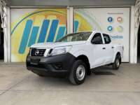 Nissan NP300 Doble Cabina 2019 4p SE L4/2.5 Man A/A Paq. Seg. 2019 Nissan NP300 Doble Cabina Venta Exteriores 1