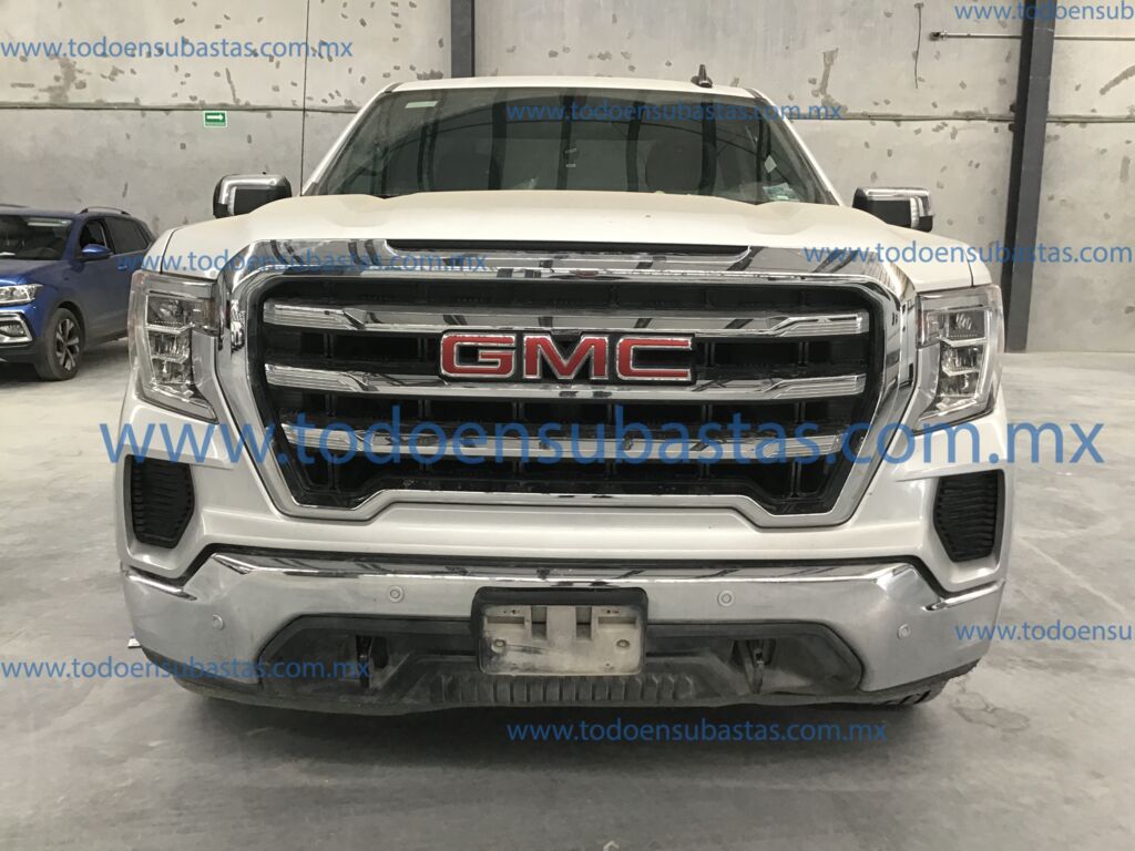 GMC Sierra 2021 5p SLE Cabina Regular V8/5.3 Aut 4WD 53445C68-F2F6-43A3-89AF-C5A455219BF4