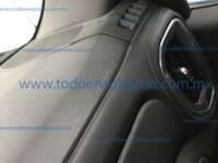 GMC Sierra 2021 5p SLE Cabina Regular V8/5.3 Aut 4WD 0746700F-5BB6-48CF-A4BC-894587F41A02