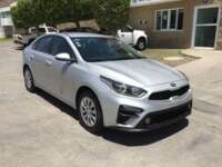 Kia Forte 2019 4p L L4/2.0 IVT 2019 Kia Forte Venta Exteriores 3
