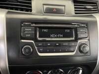 Nissan NP300 Frontier 2019 4p LE L4/2.5 Man 2019 Nissan NP300 Frontier Venta Interiores 6