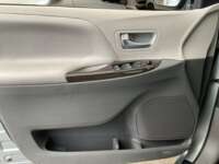 Toyota Sienna 2020 5p XLE V6/3.5 Aut 2020 Toyota Sienna Venta Interiores 18