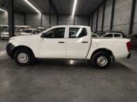 Nissan NP300 Doble Cabina 2019 4p SE L4/2.5 Man A/A Paq. Seg. 2019 Nissan NP300 Doble Cabina Venta Exteriores 8