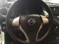 Nissan NP300 Doble Cabina 2019 4p SE L4/2.5 Man A/A Paq. Seg. 2019 Nissan NP300 Doble Cabina Venta Interiores 1