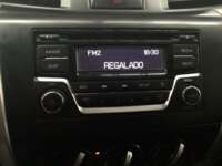 Nissan NP300 Doble Cabina 2019 4p SE L4/2.5 Man A/A Paq. Seg. 2019 Nissan NP300 Doble Cabina Venta Interiores 6