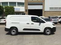 Peugeot Partner Maxi 2020 5p L4/1.6/T Diesel Man A/A 2020 Peugeot Partner Maxi Venta Exteriores 4