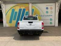 Nissan NP300 Doble Cabina 2019 4p SE L4/2.5 Man A/A Paq. Seg. 2019 Nissan NP300 Doble Cabina Venta Exteriores 6