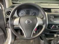 Nissan NP300 Doble Cabina 2019 4p SE L4/2.5 Man A/A Paq. Seg. 2019 Nissan NP300 Doble Cabina Venta Interiores 1