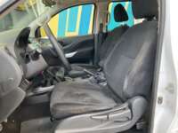 Nissan NP300 Doble Cabina 2019 4p SE L4/2.5 Man A/A Paq. Seg. 2019 Nissan NP300 Doble Cabina Venta Interiores 14