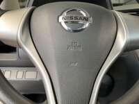 Nissan NP300 Doble Cabina 2019 4p SE L4/2.5 Man A/A Paq. Seg. 2019 Nissan NP300 Doble Cabina Venta Interiores 10