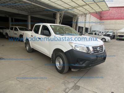 Nissan NP300 Frontier 2019 4p LE L4/2.5 Man