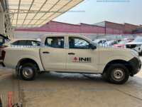 Nissan NP300 Doble Cabina 2019 4p SE L4/2.5 Man A/A Paq. Seg. IMG_6967