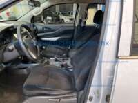 Nissan NP300 Doble Cabina 2019 4p SE L4/2.5 Man A/A Paq. Seg. IMG_6973