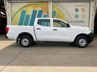 Nissan NP300 Doble Cabina 2019 4p SE L4/2.5 Man A/A Paq. Seg. 2019 Nissan NP300 Doble Cabina Venta Exteriores 4