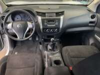 Nissan NP300 Doble Cabina 2019 4p SE L4/2.5 Man A/A Paq. Seg. 2019 Nissan NP300 Doble Cabina Venta Interiores 4