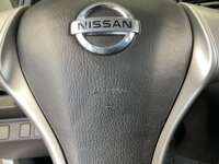Nissan NP300 Doble Cabina 2019 4p SE L4/2.5 Man A/A Paq. Seg. 2019 Nissan NP300 Doble Cabina Venta Interiores 10