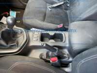 Nissan NP300 Frontier 2019  IMG_7083