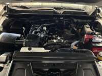 Nissan NP300 Doble Cabina 2019 4p SE L4/2.5 Man A/A Paq. Seg. 2019 Nissan NP300 Doble Cabina Venta Motor 2
