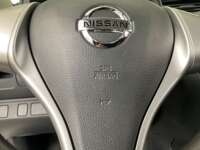 Nissan NP300 Doble Cabina 2019 4p SE L4/2.5 Man A/A Paq. Seg. 2019 Nissan NP300 Doble Cabina Venta Interiores 10